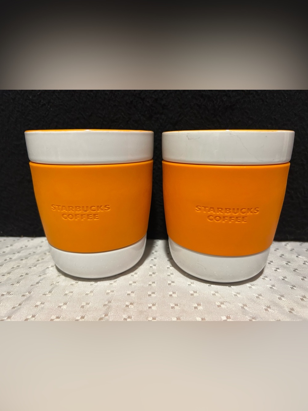 Set Of 2 Starbucks 2009 Orange No Handle 12 oz Coffee Tea Cup Mug Rubber Grip